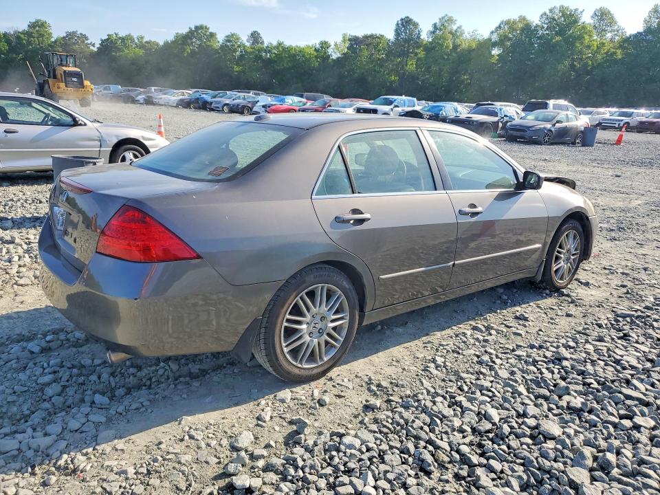 52217566 :رقم المزاد ، 1HGCM66547A039879 vin ، 2007 Honda Accord مزاد بيع