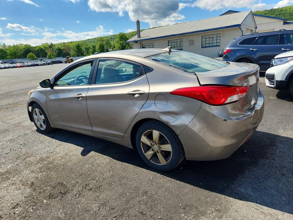 52814836 :رقم المزاد ، 5NPDH4AE4CH064710 vin ، 2012 Hyundai Elantra مزاد بيع
