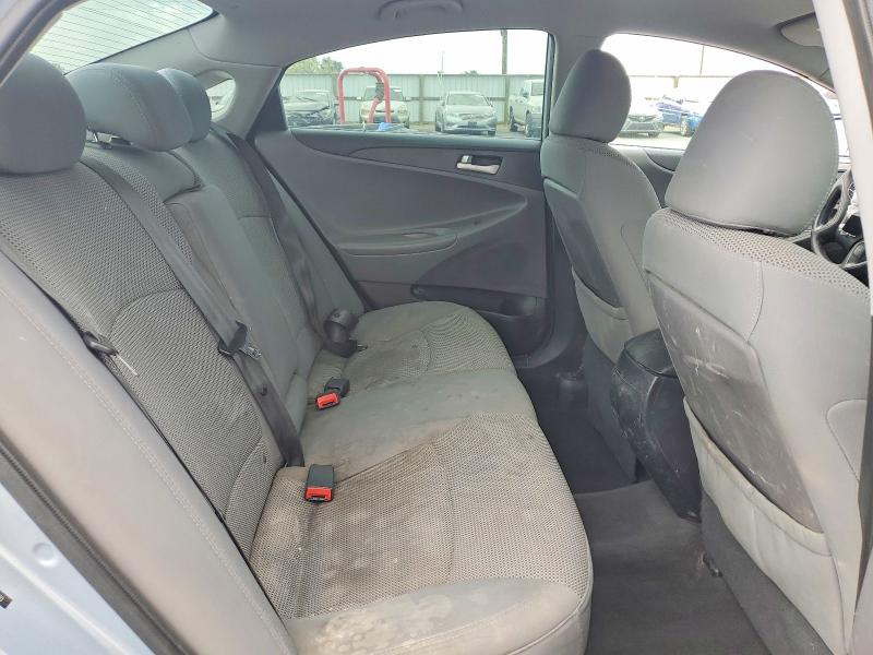 52860616 :رقم المزاد ، 5NPEB4AC0DH735330 vin ، 2013 Hyundai Sonata مزاد بيع