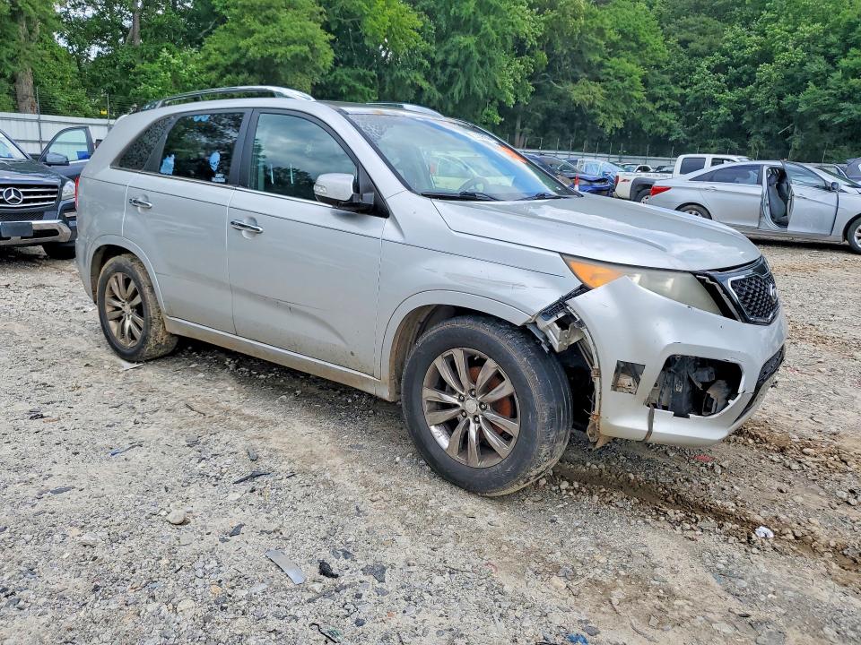 55036036 :رقم المزاد ، 5XYKW4A28BG147579 vin ، 2011 Kia Sorento مزاد بيع