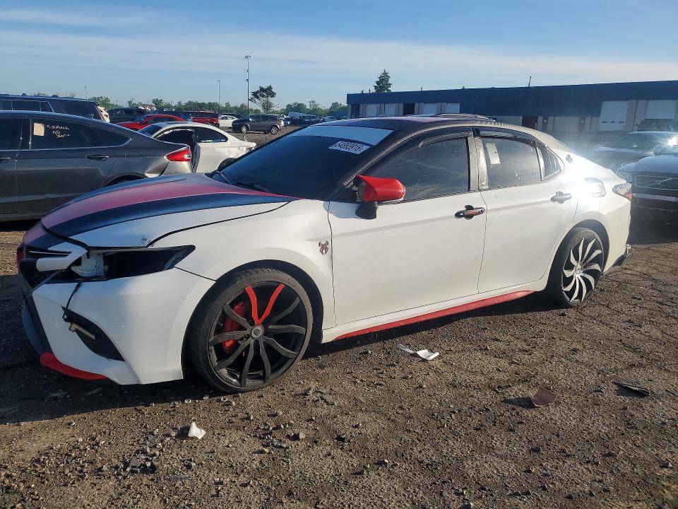 Aukcja sprzedaży 2018 Toyota Camry, vin: 4T1B11HK2JU108739, numer aukcji: 54863916