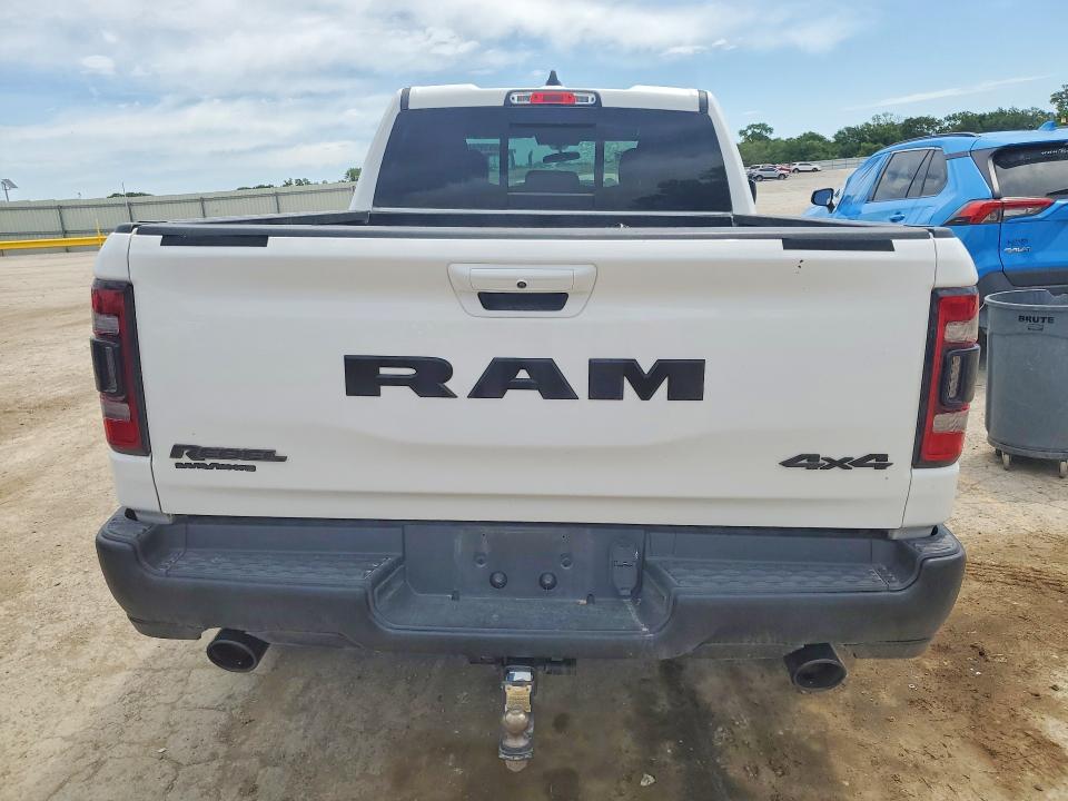 52039566 :رقم المزاد ، 1C6SRFET1KN826356 vin ، 2019 Ram 1500 مزاد بيع