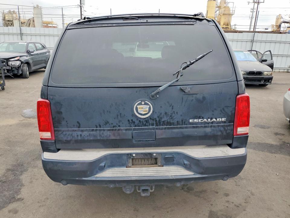 2002 Cadillac Escalade მანქანა იყიდება აუქციონზე, vin: 1GYEK63NX2R101971, აუქციონის ნომერი: 53299236
