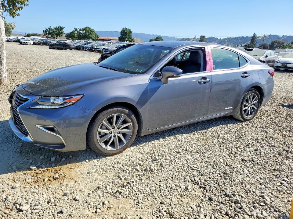 53919326 :رقم المزاد ، JTHBW1GG3G2121554 vin ، 2016 Lexus Es مزاد بيع