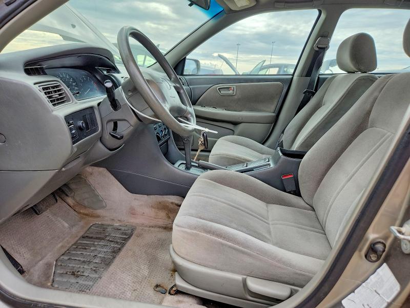 54718856 :رقم المزاد ، JT2BG22K7Y0411513 vin ، 2000 Toyota Camry مزاد بيع