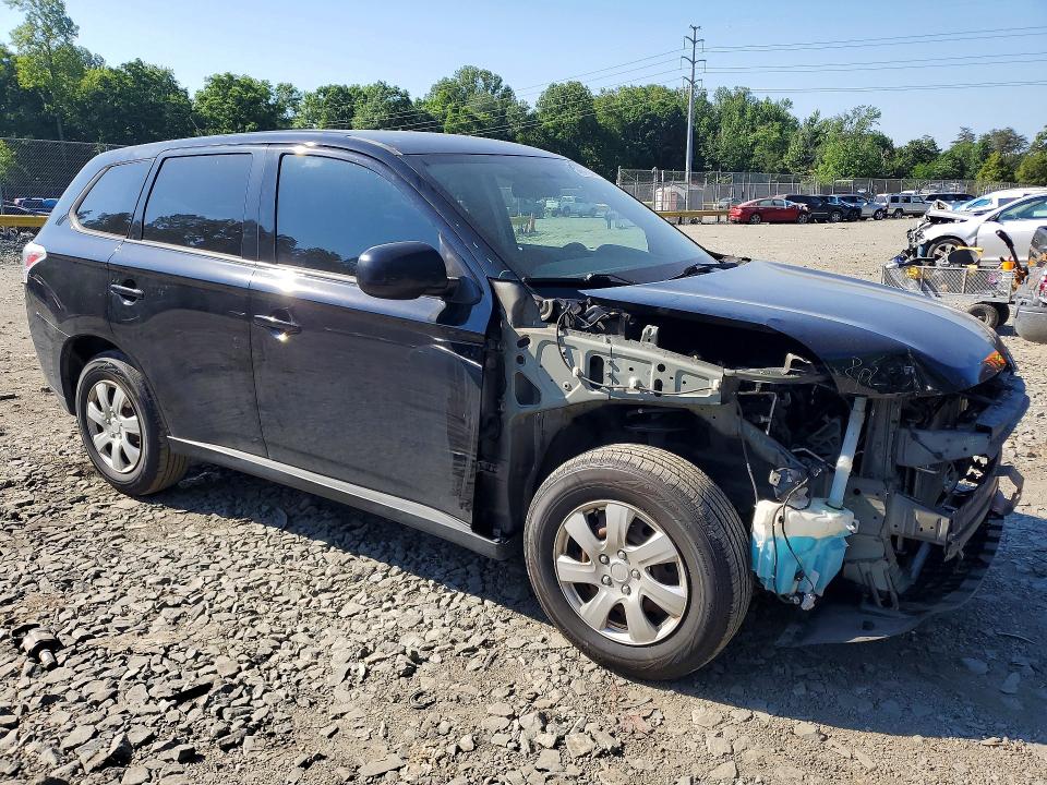 54077056 :رقم المزاد ، JA4AD2A3XEZ005961 vin ، 2014 Mitsubishi Outlander مزاد بيع