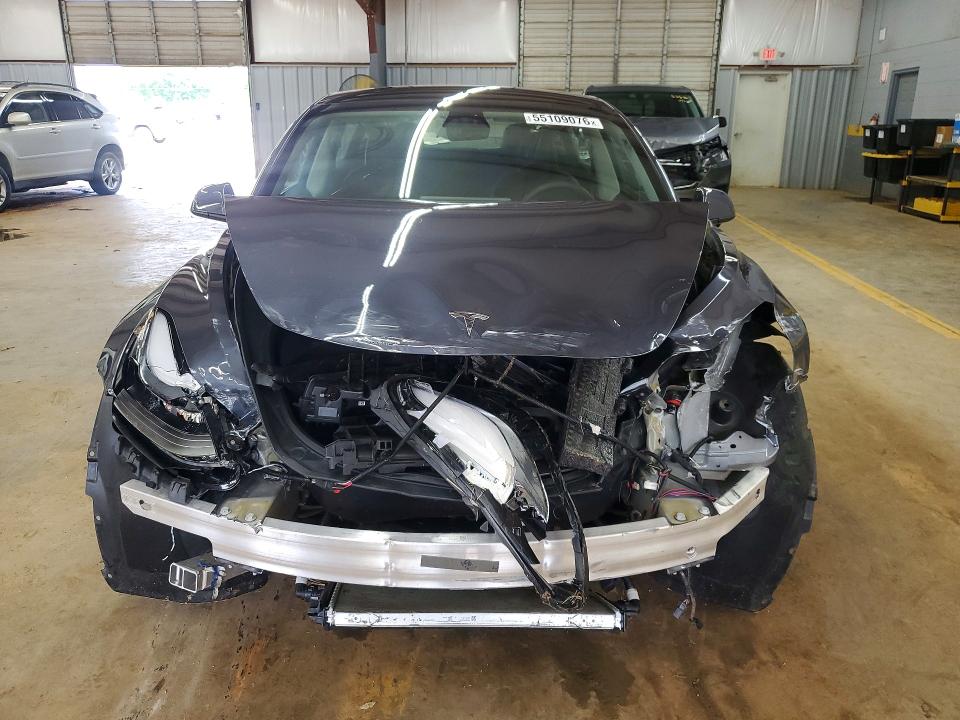 Продажа на аукционе авто 2023 Tesla Model 3, vin: 5YJ3E1EB5PF663056, номер лота: 55109076