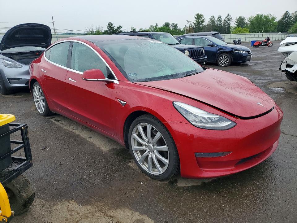 54295676 :رقم المزاد ، 5YJ3E1EB6JF111475 vin ، 2018 Tesla Model 3 مزاد بيع
