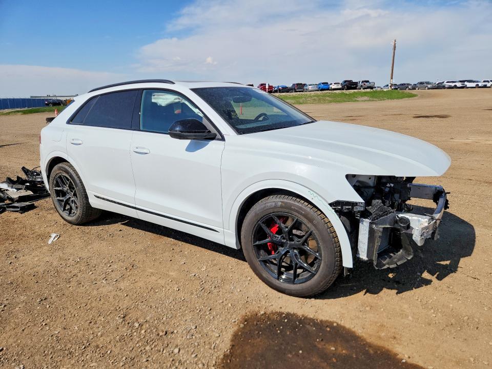 55302216 :رقم المزاد ، WA1AWBF1XSD026206 vin ، 2025 Audi Sq8 مزاد بيع