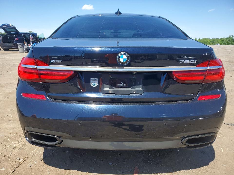 2018 Bmw 750 მანქანა იყიდება აუქციონზე, vin: WBA7F2C58JB238164, აუქციონის ნომერი: 52718916