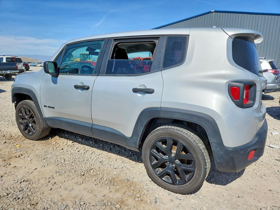 52676726 :رقم المزاد ، ZACCJBAB0JPG82444 vin ، 2018 Jeep Renegade مزاد بيع