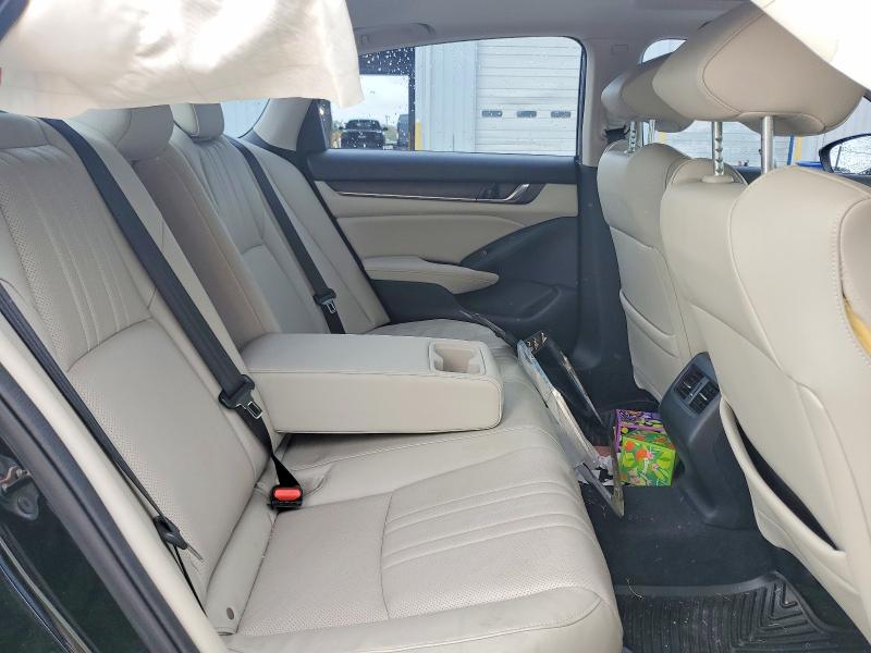2018 Honda Accord მანქანა იყიდება აუქციონზე, vin: 1HGCV1F94JA122609, აუქციონის ნომერი: 53666736