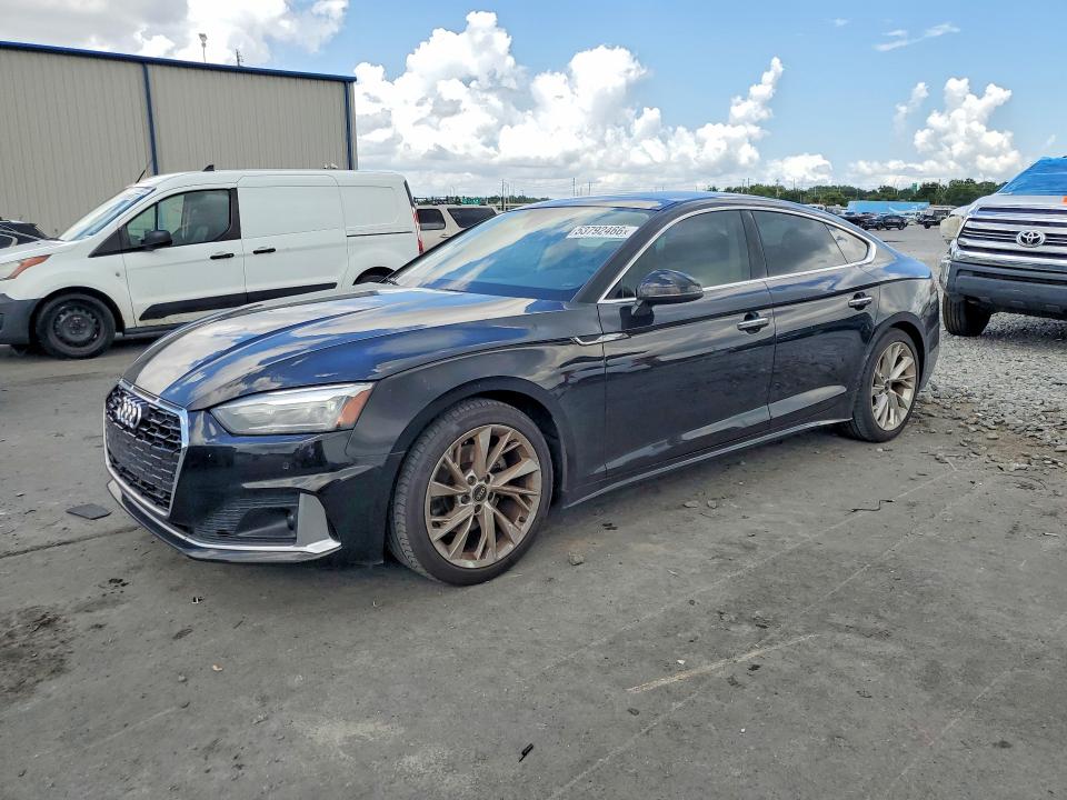 2022 Audi A5 მანქანა იყიდება აუქციონზე, vin: WAUABCF57NA010364, აუქციონის ნომერი: 53792466