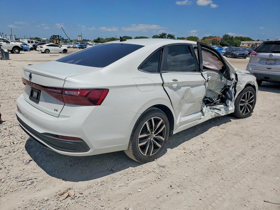 Продажа на аукционе авто 2025 Volkswagen Jetta, vin: 3VW7X7BU4SM088406, номер лота: 52188136