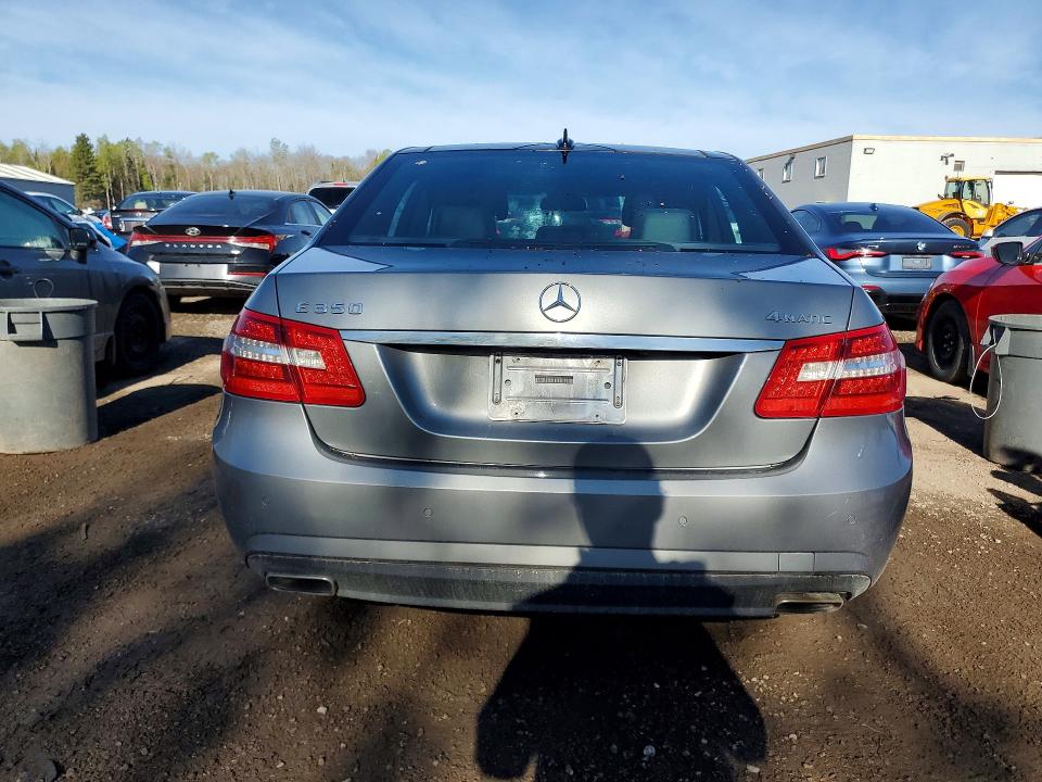 Продаж на аукціоні авто 2010 Mercedes-benz E, vin: WDDHF8HB3AA220689, номер лоту: 53514246