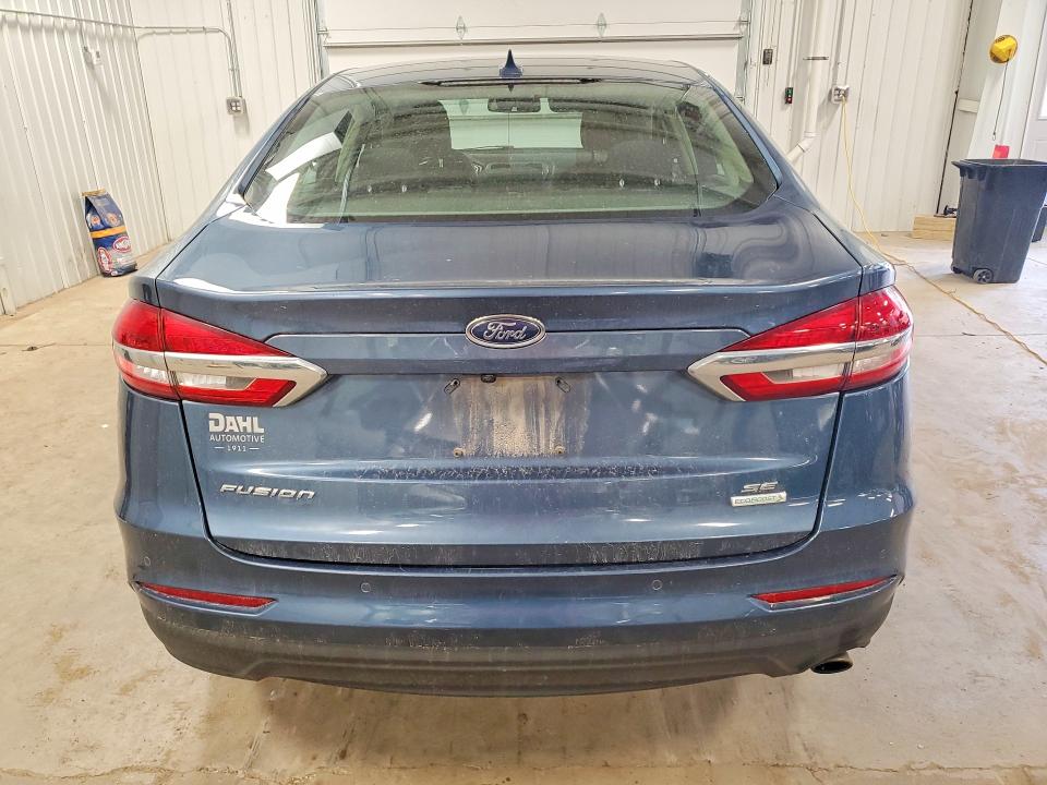 52487166 :رقم المزاد ، 3FA6P0HD6KR103803 vin ، 2019 Ford Fusion مزاد بيع