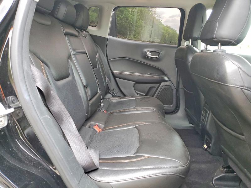 52484326 :رقم المزاد ، 3C4NJDCB1JT341225 vin ، 2018 Jeep Compass مزاد بيع