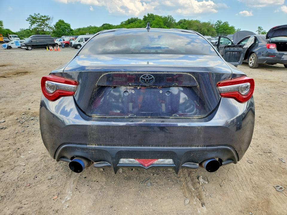54273026 :رقم المزاد ، JF1ZNAA19H8706733 vin ، 2017 Toyota 86 مزاد بيع