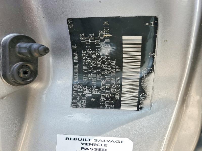 54621566 :رقم المزاد ، 5TDKK3DC1CS192247 vin ، 2012 Toyota Sienna مزاد بيع