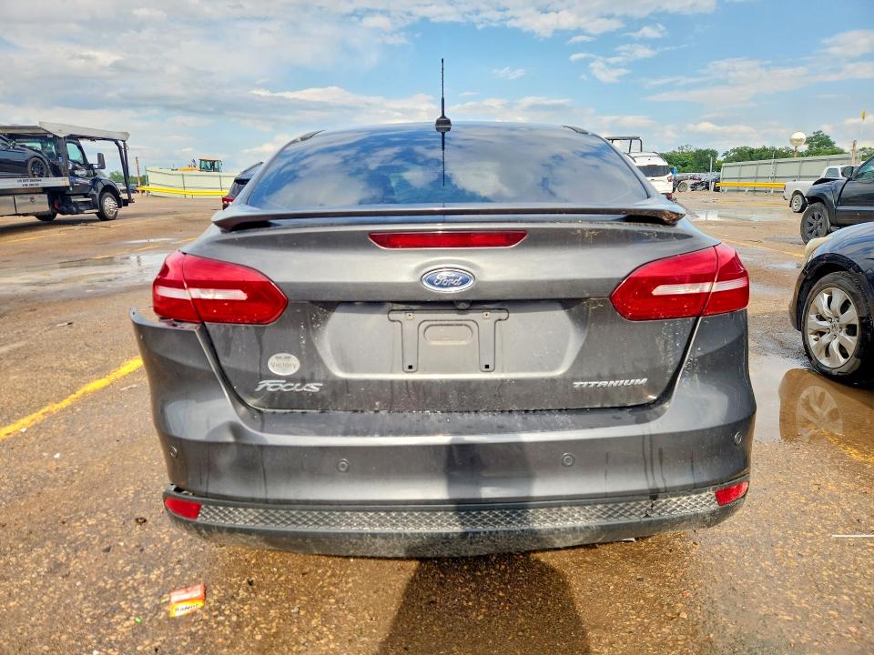 54795826 :رقم المزاد ، 1FADP3J20JL314770 vin ، 2018 Ford Focus مزاد بيع