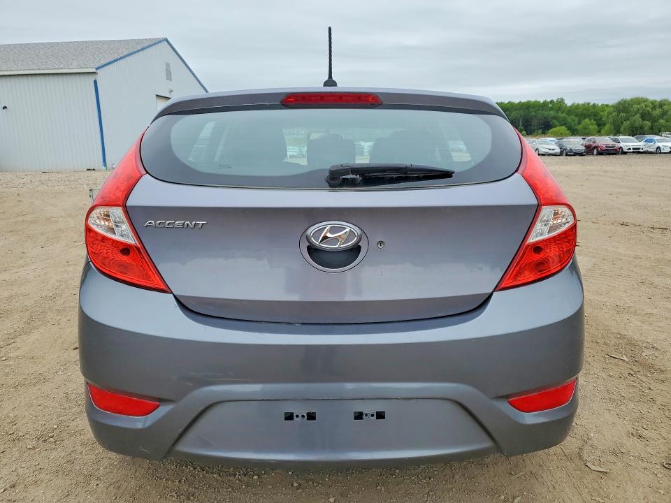 2017 Hyundai Accent მანქანა იყიდება აუქციონზე, vin: KMHCT5AE8HU335664, აუქციონის ნომერი: 54826676