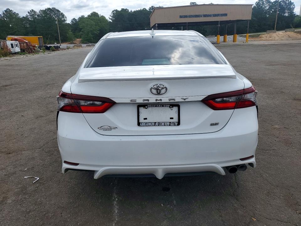 2021 Toyota Camry მანქანა იყიდება აუქციონზე, vin: 4T1G11AK9MU417645, აუქციონის ნომერი: 53470446