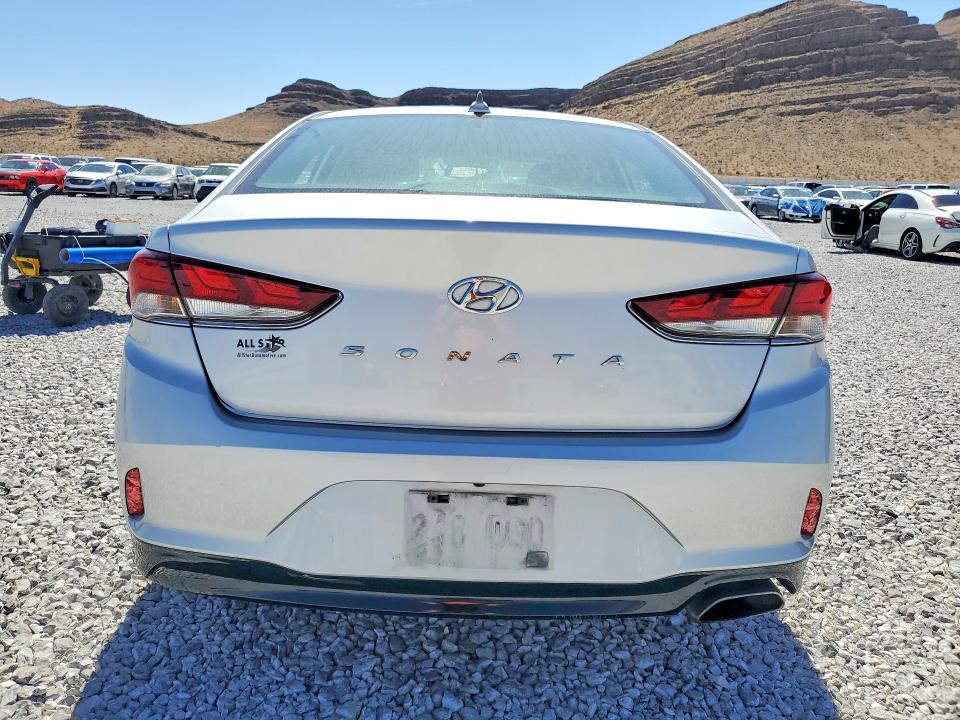Продаж на аукціоні авто 2018 Hyundai Sonata, vin: 5NPE34AF7JH726210, номер лоту: 55112456