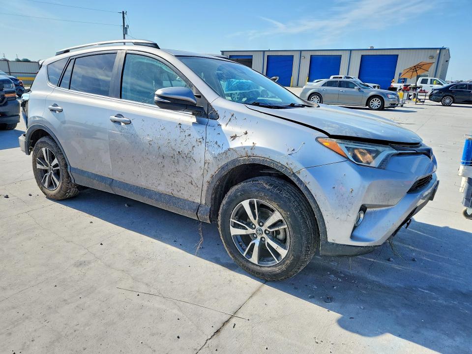 Продаж на аукціоні авто 2017 Toyota Rav4, vin: 2T3WFREV6HW328323, номер лоту: 53473516