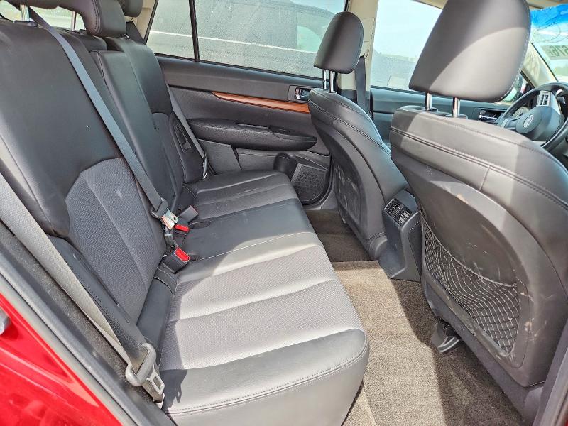 54708676 :رقم المزاد ، 4S4BRCLC8E3282489 vin ، 2014 Subaru Outback مزاد بيع
