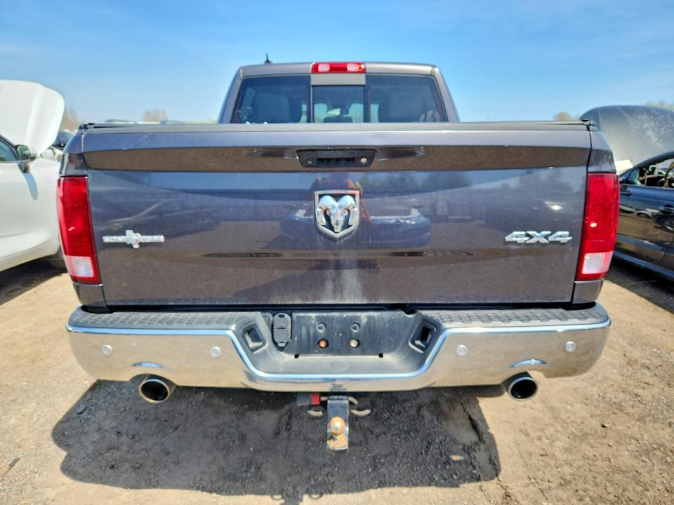 53774016 :رقم المزاد ، 1C6RR7LM0JS242692 vin ، 2018 Ram 1500 مزاد بيع