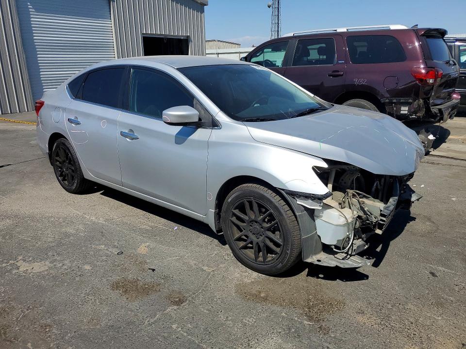 Продажа на аукционе авто 2016 Nissan Sentra, vin: 3N1AB7AP8GY314713, номер лота: 54658146