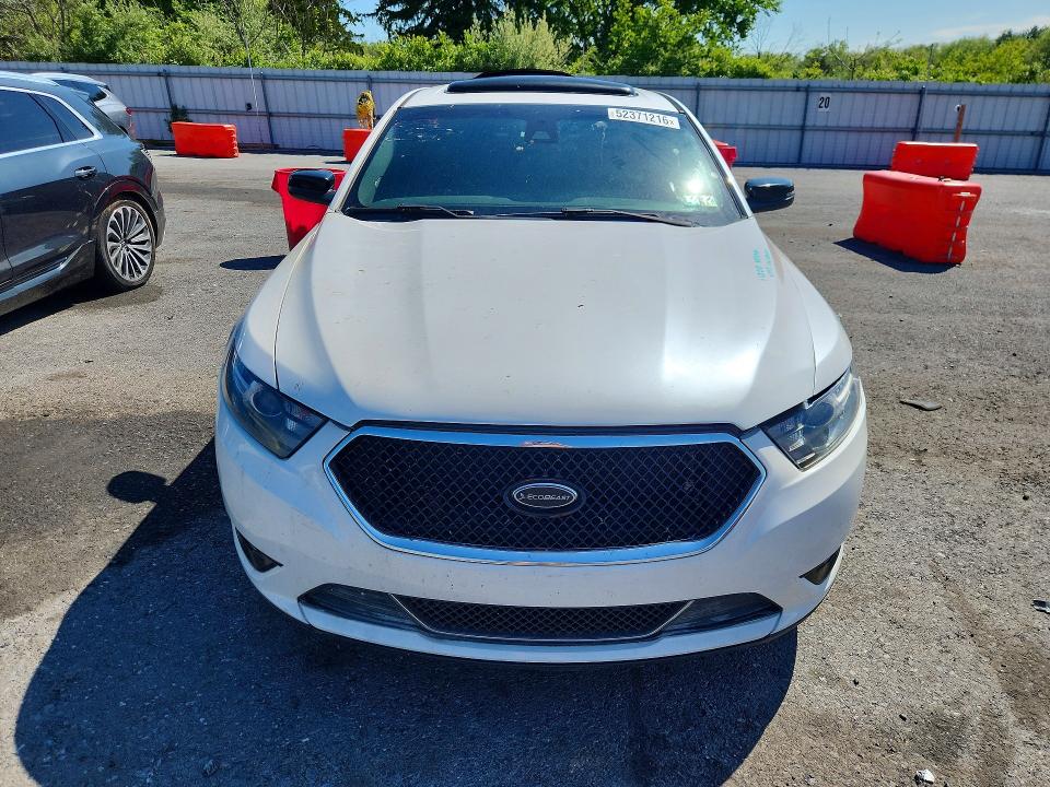 52371216 :رقم المزاد ، 1FAHP2KT1DG170534 vin ، 2013 Ford Taurus مزاد بيع