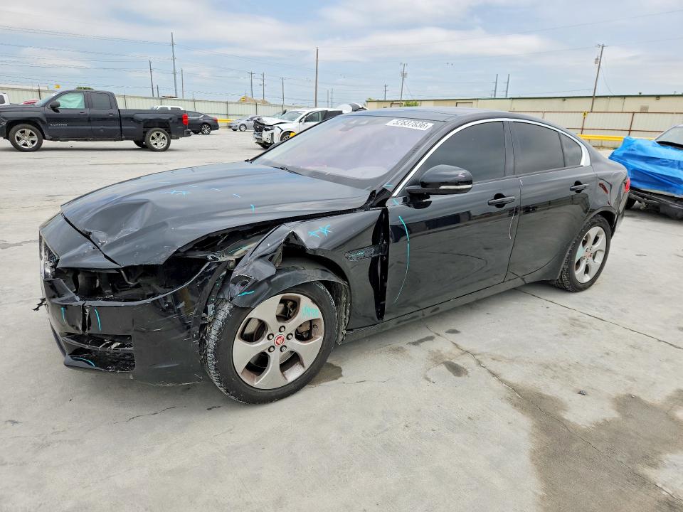 2017 Jaguar Xe მანქანა იყიდება აუქციონზე, vin: SAJAR4BG3HA973571, აუქციონის ნომერი: 52837836