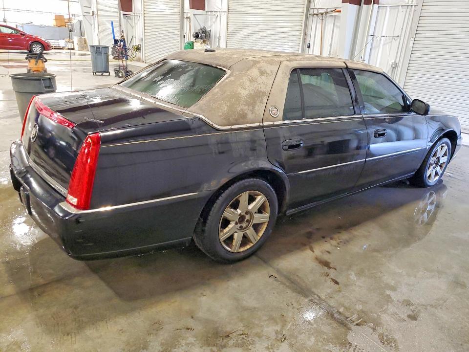 2006 Cadillac Dts მანქანა იყიდება აუქციონზე, vin: 1G6KD57Y76U116760, აუქციონის ნომერი: 52439526
