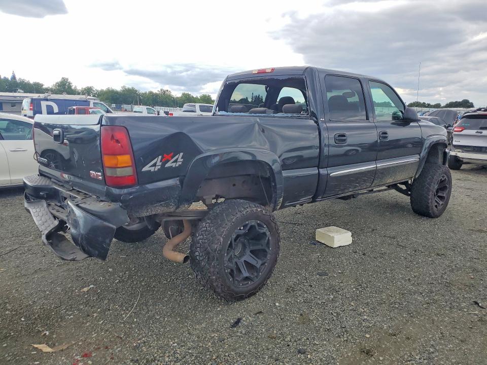 52457836 :رقم المزاد ، 1GTGK13U63F210147 vin ، 2003 Gmc Sierra مزاد بيع