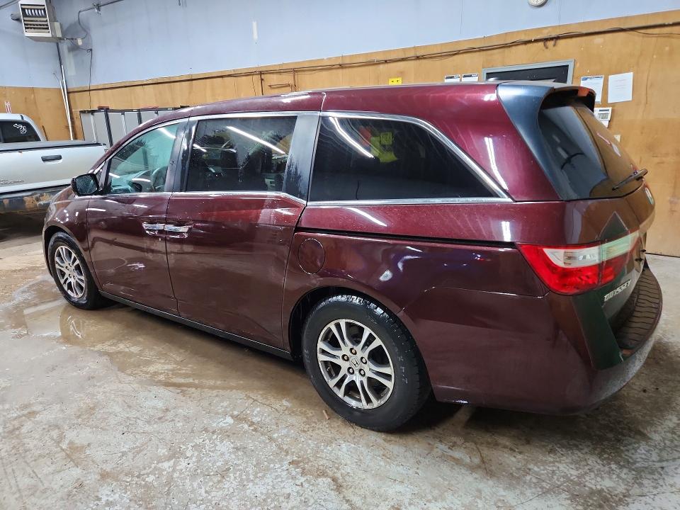 52012446 :رقم المزاد ، 5FNRL5H64DB069950 vin ، 2013 Honda Odyssey مزاد بيع