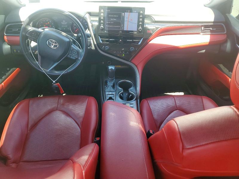 54664466 :رقم المزاد ، 4T1KZ1AK5MU051069 vin ، 2021 Toyota Camry مزاد بيع