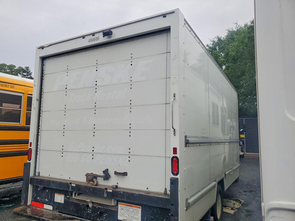57277766 :رقم المزاد ، 1FDWE3FN6NDC09089 vin ، 2022 Ford Econoline مزاد بيع