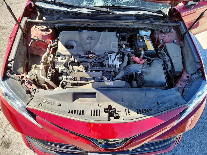 52422956 :رقم المزاد ، 4T1B11HK8KU747922 vin ، 2019 Toyota Camry مزاد بيع