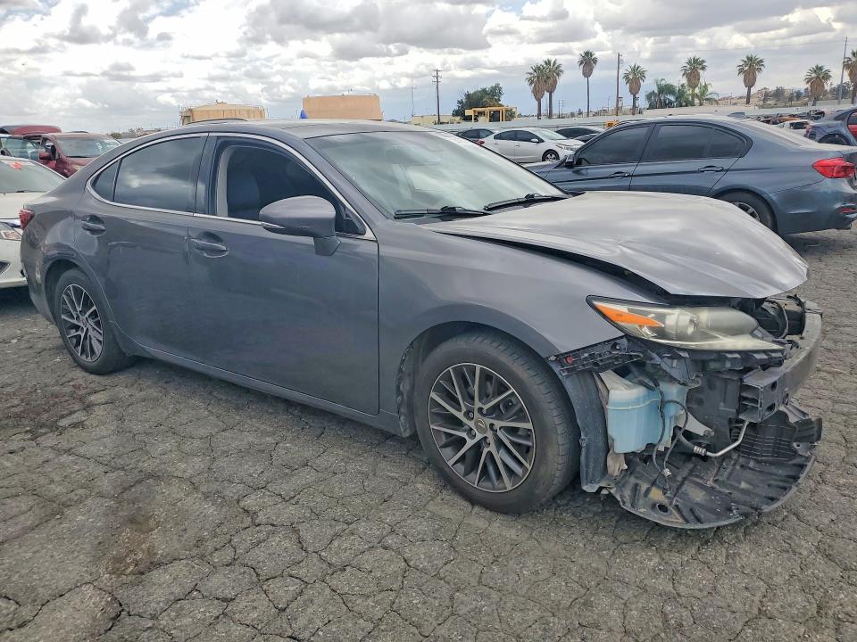 Продажа на аукционе авто 2017 Lexus Es, vin: 58ABK1GG7HU039074, номер лота: 55105336