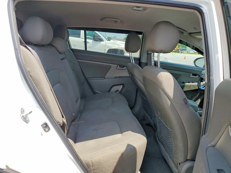 2013 Kia Sportage მანქანა იყიდება აუქციონზე, vin: KNDPBCA23D7465380, აუქციონის ნომერი: 53981626