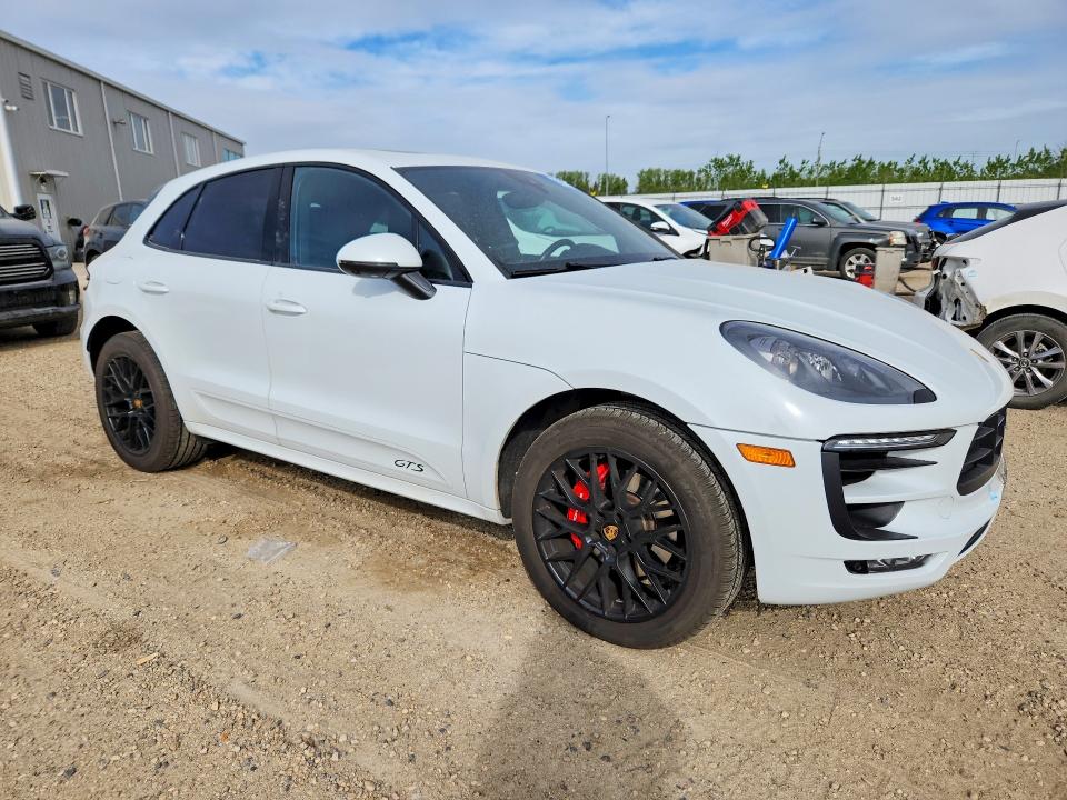 54478636 :رقم المزاد ، WP1AG2A52HLB53395 vin ، 2017 Porsche Macan مزاد بيع