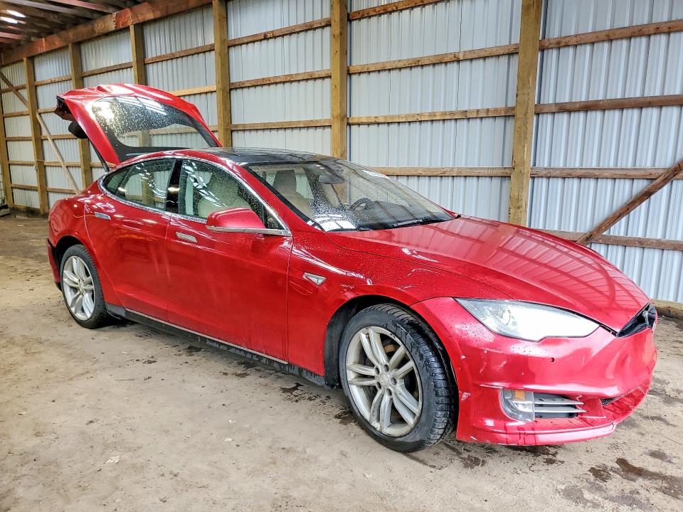 Продажа на аукционе авто 2014 Tesla Model S, vin: 5YJSA1H16EFP60564, номер лота: 52736826