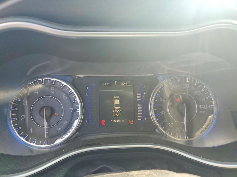 2016 Chrysler 200 მანქანა იყიდება აუქციონზე, vin: 1C3CCCAB2GN155902, აუქციონის ნომერი: 51633136