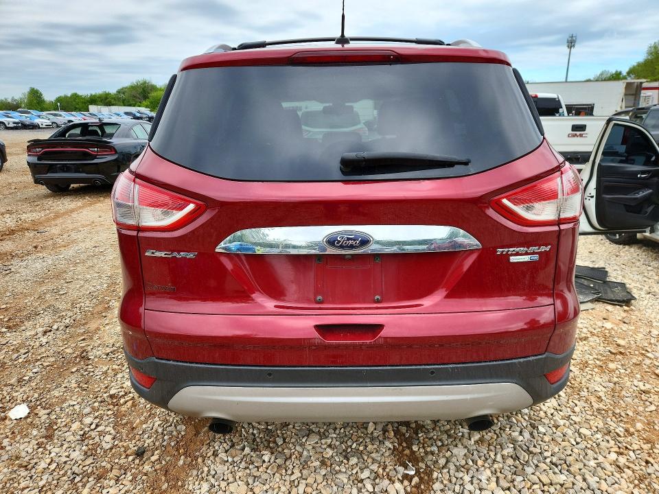 2014 Ford Escape მანქანა იყიდება აუქციონზე, vin: 1FMCU9J90EUB84838, აუქციონის ნომერი: 52727656