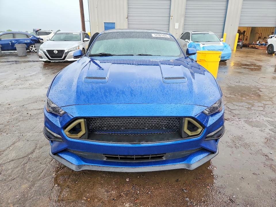 Продажа на аукционе авто 2018 Ford Mustang, vin: 1FA6P8THXJ5174593, номер лота: 52361426
