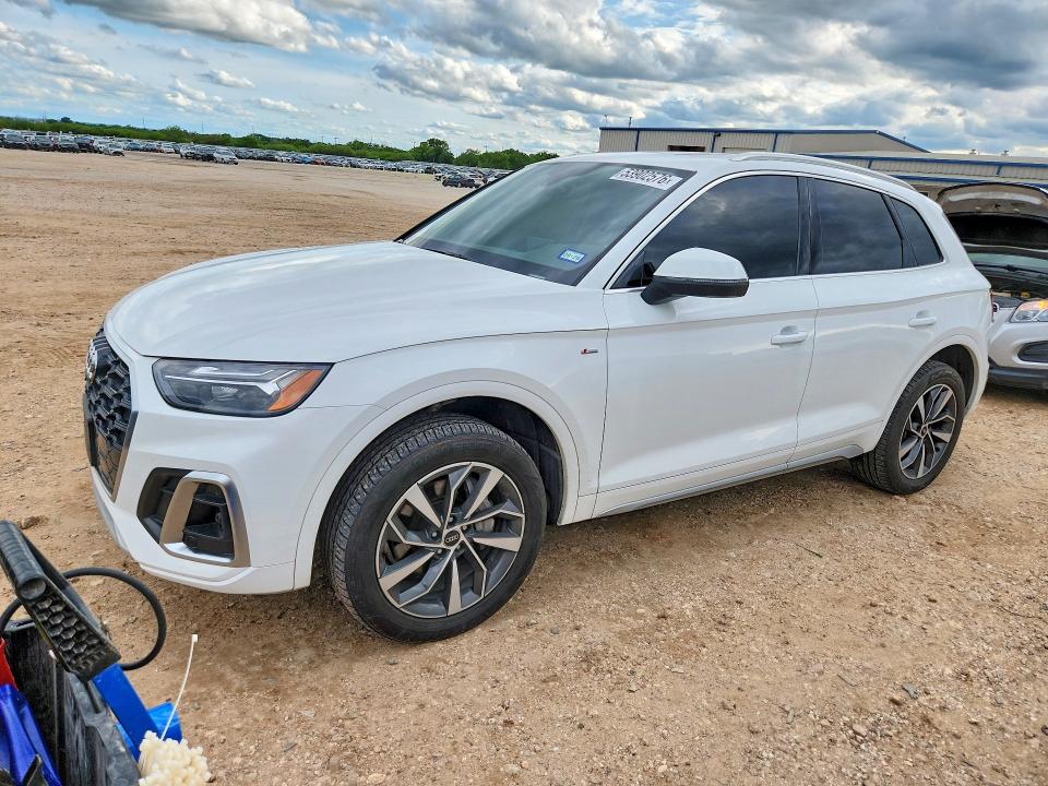 53902576 :رقم المزاد ، WA1EAAFY4P2121287 vin ، 2023 Audi Q5 مزاد بيع