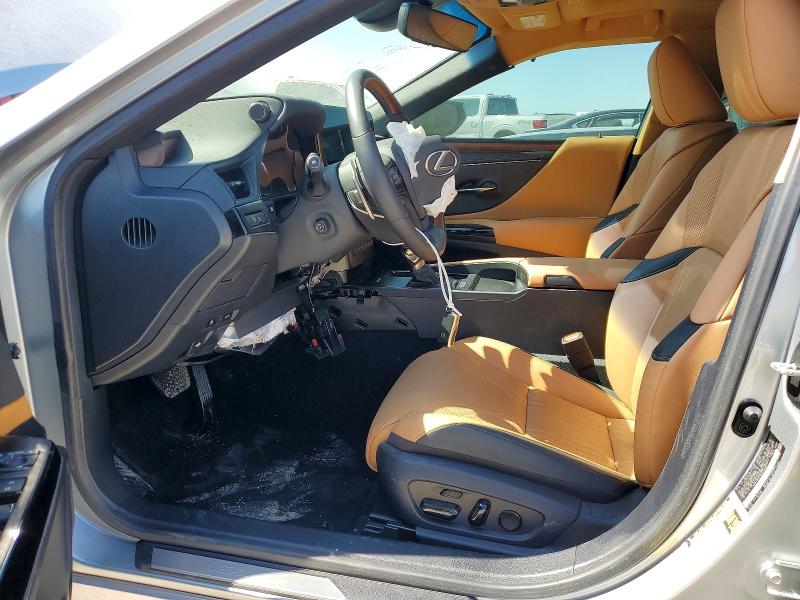 51036036 :رقم المزاد ، 58AFA1C16SU066845 vin ، 2025 Lexus Es مزاد بيع