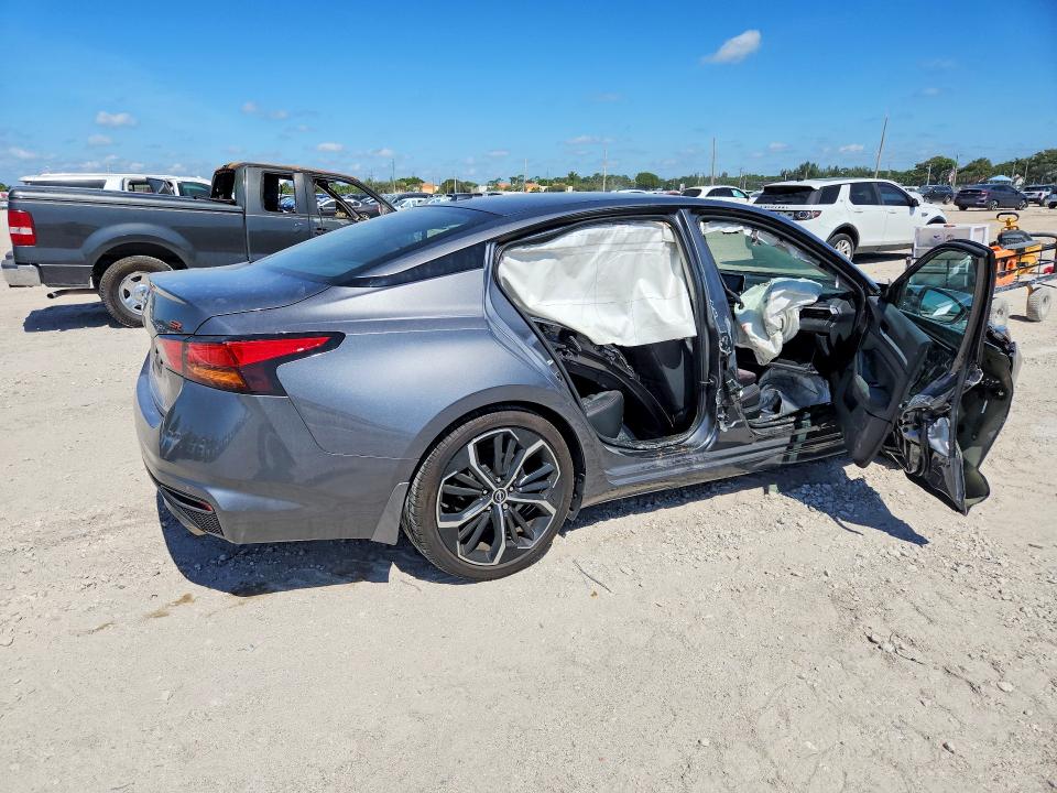 53020606 :رقم المزاد ، 1N4BL4CVXSN406071 vin ، 2025 Nissan Altima مزاد بيع