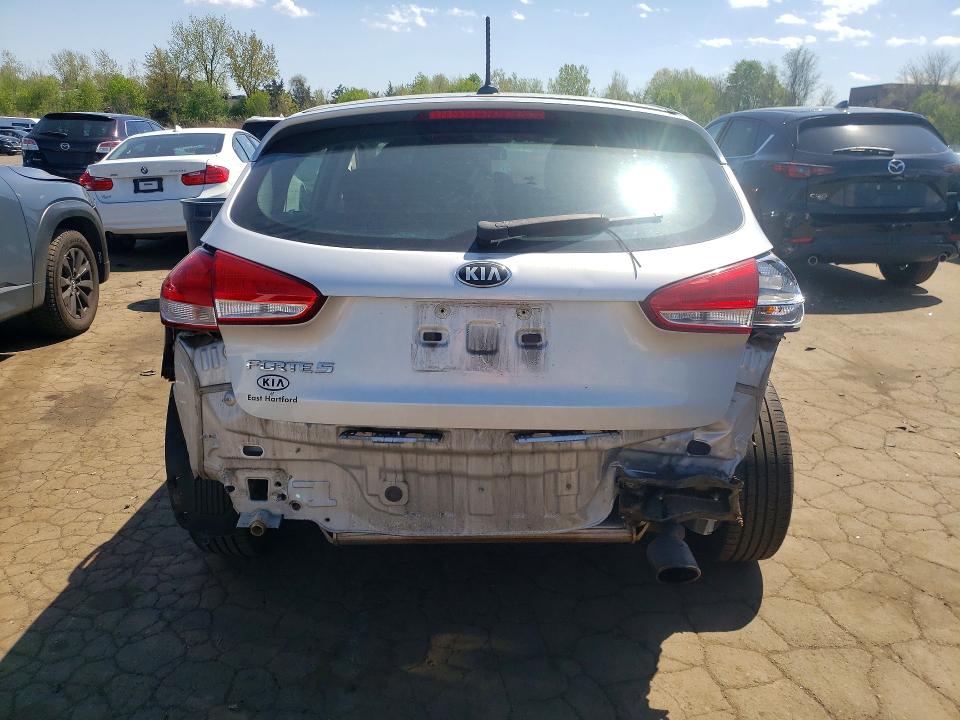 2016 Kia Forte მანქანა იყიდება აუქციონზე, vin: KNAFK5A88G5635967, აუქციონის ნომერი: 52088816